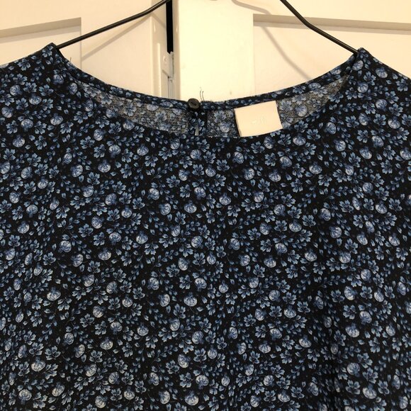 H&M blue floral shift dress with tie sleeves - Picture 3 of 5